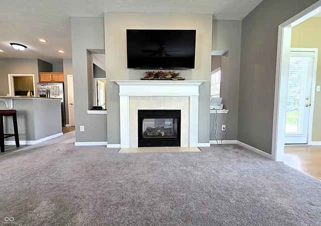 5th image of 1149 Blue Bird Dr, Indianapolis, IN 46231 | MLS# 22121033