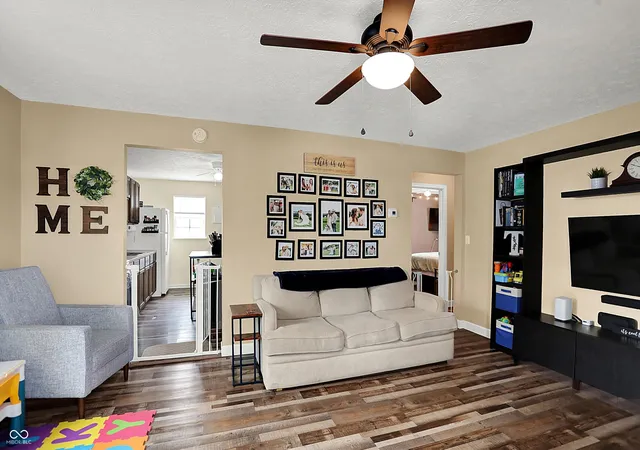 3rd image of 511 E Marion Ave, Arcadia, IN 46030 | MLS# 22121058