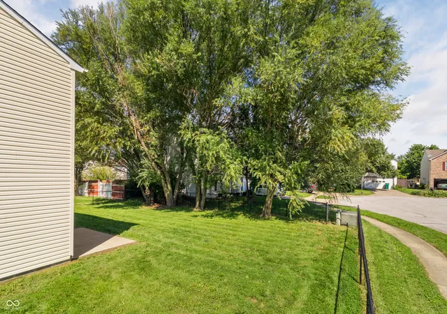 4th image of 2272 Westmere Dr, Plainfield, IN 46168 | MLS# 22121065