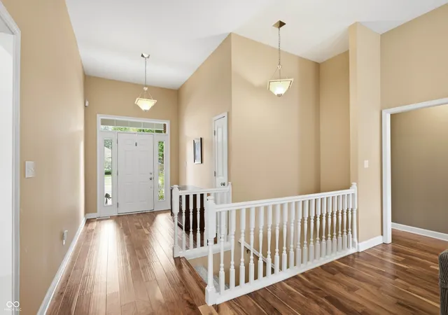 Photo 4 of Single family home for sale at 6055 Boulder Ct, Columbus, IN 47201 | MLS# 22121080 | Listing updated on 2026-10-05