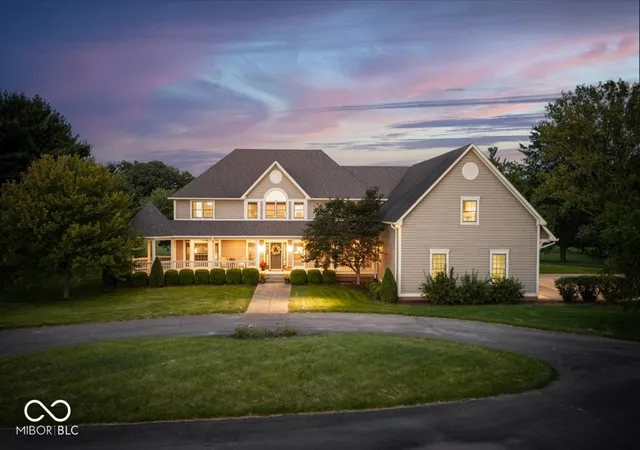 2nd image of 13518 Myrtle Ln, Fishers, IN 46038 | MLS# 22121097