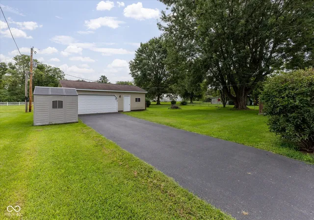 4th image of 3575 N County Road 950 E, Brownsburg, IN 46112 | MLS# 22121099