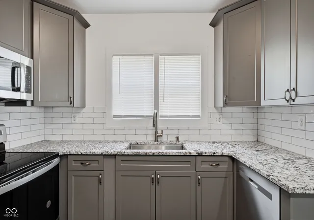 Photo 2 of Single family home for sale at 1330 N Kealing Ave, Indianapolis, IN 46201 | MLS# 22121112 | Listing updated on 2026-09-12