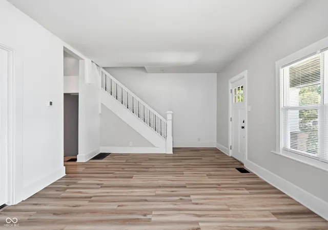 Photo 4 of Single family home for sale at 1330 N Kealing Ave, Indianapolis, IN 46201 | MLS# 22121112 | Listing updated on 2026-09-12