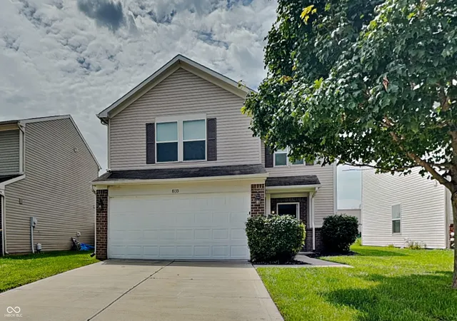 1st image of 8133 Whistlewood Dr, Indianapolis, IN 46239 | MLS# 22121113