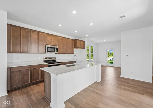 Photo 2 of Sale Pending at 2584 Prism Way, Plainfield, IN 46168 | MLS# 22121131 | Listing updated on 2026-09-19