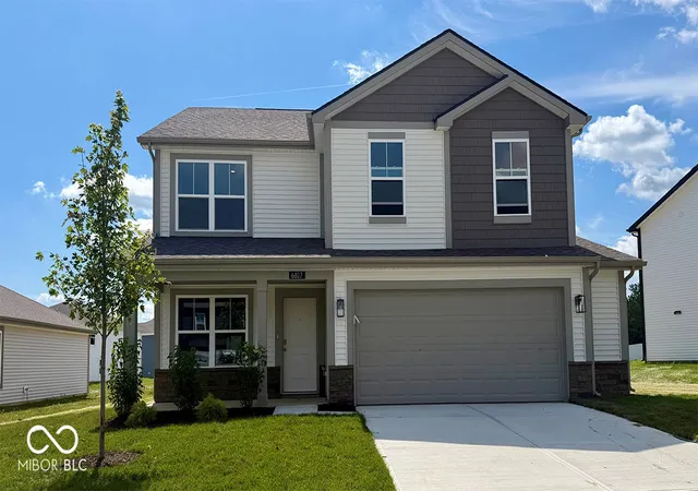 1st image of 6817 Levant Ln, Indianapolis, IN 46221 | MLS# 22121145