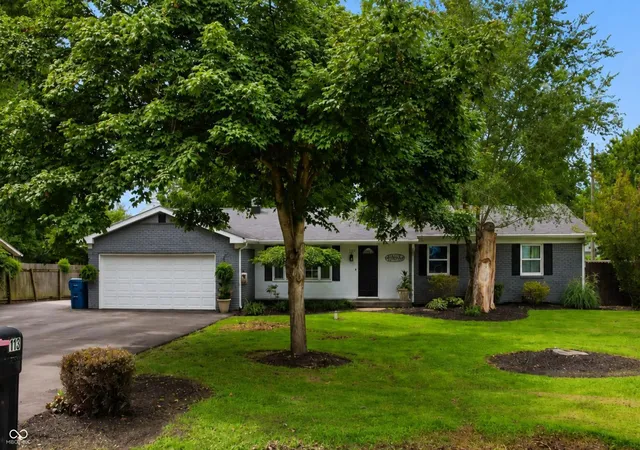 1st image of 113 Waterman Dr, Noblesville, IN 46060 | MLS# 22121170