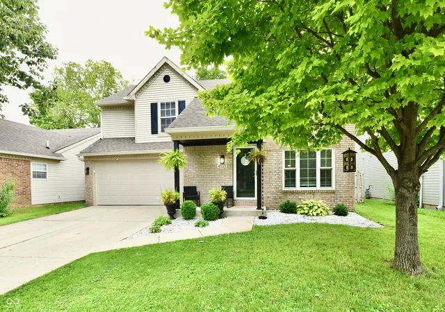 2nd image of 4933 Aspen Crest Ln, Indianapolis, IN 46254 | MLS# 22121185