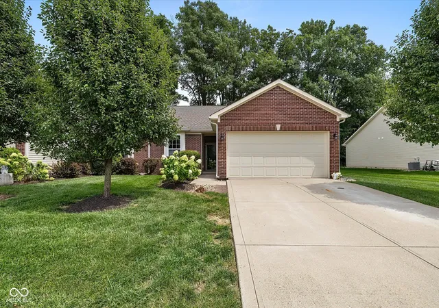 1st image of 381 Dylan Dr, Avon, IN 46123 | MLS# 22121203