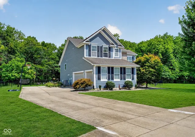 3rd image of 4859 Cedar Branch Ct, Indianapolis, IN 46234 | MLS# 22121219