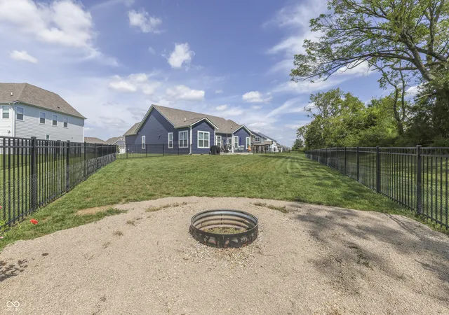Photo 4 of Sale Pending at 4349 Ironclad Dr, Bargersville, IN 46106 | MLS# 22121220 | Listing updated on 2026-09-30