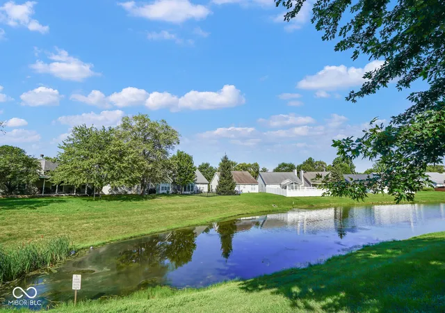49th image of 504 Cahill Ln, Indianapolis, IN 46214 | MLS# 22121221