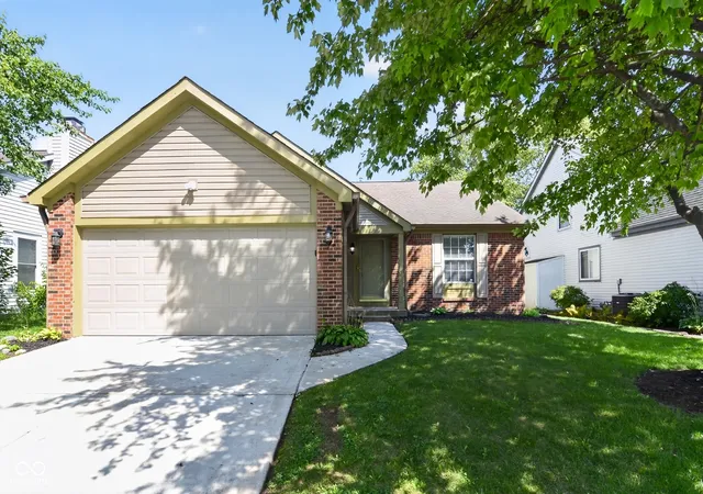 1st image of 4755 Sheehan Pl, Indianapolis, IN 46254 | MLS# 22121224