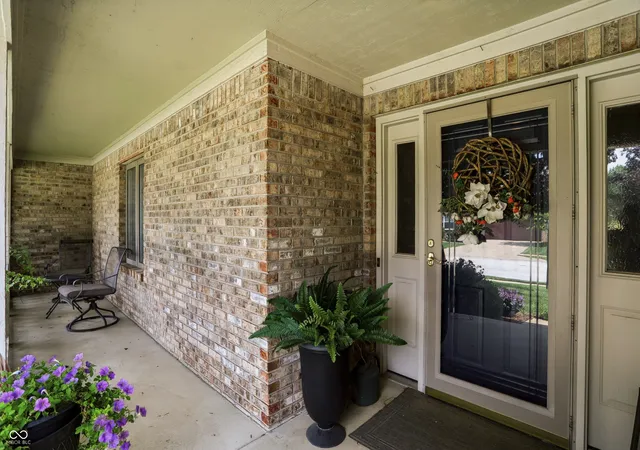 3rd image of 7619 Santolina Dr, Indianapolis, IN 46237 | MLS# 22121228