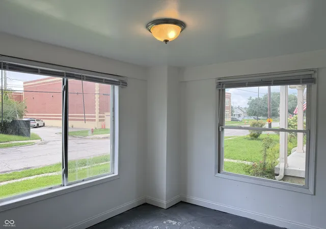 3rd image of 1222 W 21St St, Indianapolis, IN 46202 | MLS# 22121243