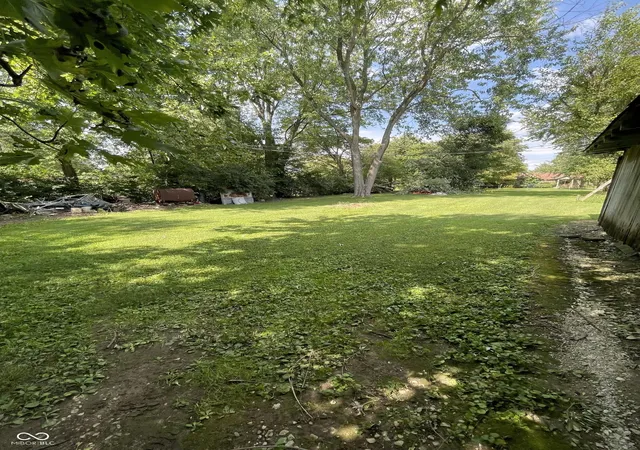 3rd image of 8524 W Pleasant View Elm St, Fairland, IN 46126 | MLS# 22121247
