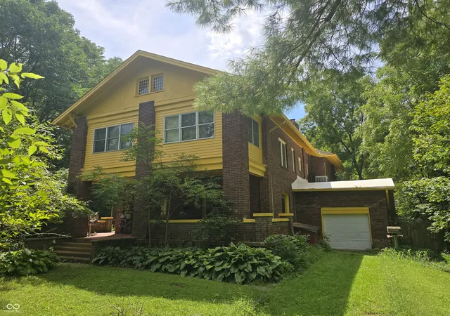 1st image of 6125 W Mooresville Rd, Indianapolis, IN 46221 | MLS# 22121249