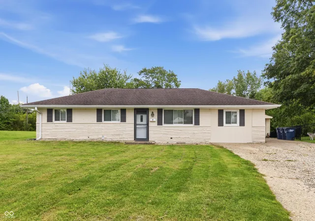 Photo 1 of Single family home for sale at 9 Wally Ct, Beech Grove, IN 46107 | MLS# 22121268 | Listing updated on 2026-09-03