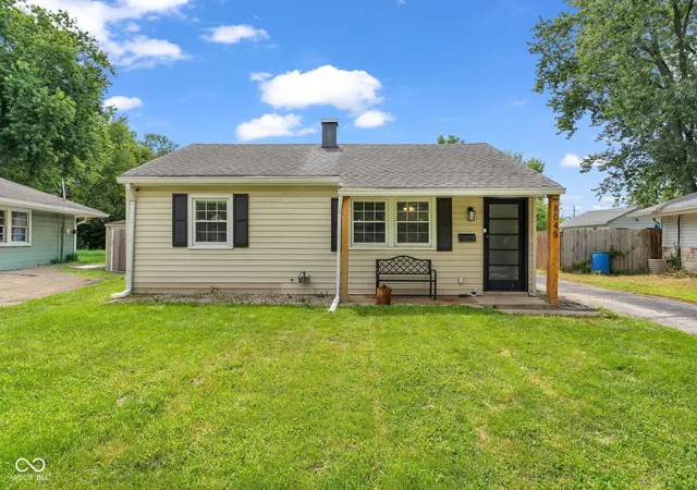 1st image of 8045 Harrison Dr, Indianapolis, IN 46226 | MLS# 22121273