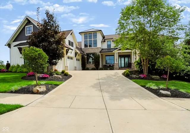 2nd image of 20915 Chatham Ridge Blvd, Westfield, IN 46074 | MLS# 22121283
