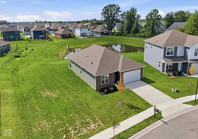 1st image of 724 Byron St, Greenfield, IN 46140 | MLS# 22121285
