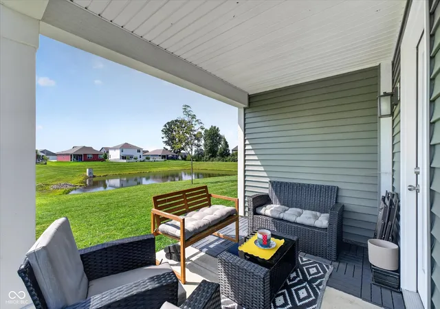 Photo 4 of Single family home for sale at 724 Byron St, Greenfield, IN 46140 | MLS# 22121285 | Listing updated on 2026-10-02