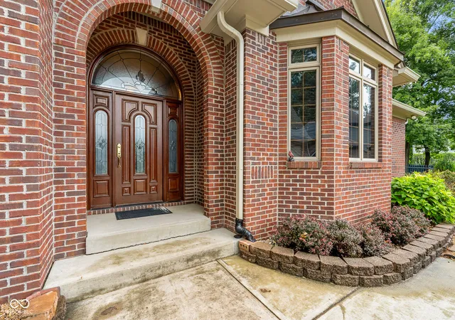 3rd image of 7722 Ashtree Ct, Indianapolis, IN 46259 | MLS# 22121290