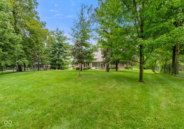 4th image of 7722 Ashtree Ct, Indianapolis, IN 46259 | MLS# 22121290