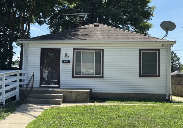 2nd image of 4625 Farrington Ave, Indianapolis, IN 46201 | MLS# 22121292