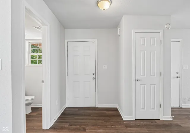 41st image of 2327 Rostock Ct, Indianapolis, IN 46229 | MLS# 22121297