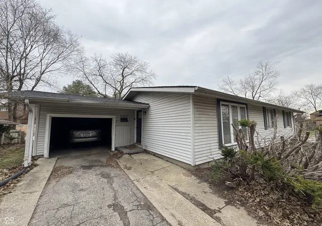 14th image of 2322 Silver Maple Ct, Indianapolis, IN 46222 | MLS# 22121299