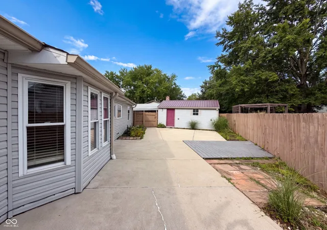 15th image of 7938 Inverness Dr, Indianapolis, IN 46237 | MLS# 22121300