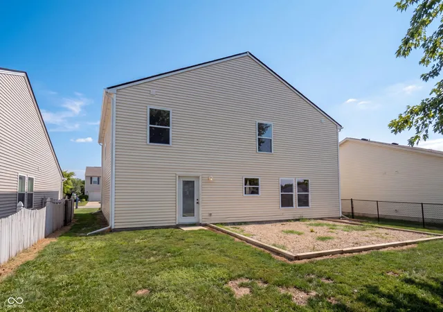 5th image of 949 Colonial Wy, Franklin, IN 46131 | MLS# 22121302