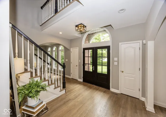4th image of 10308 Middlebrook Ct, Fishers, IN 46055 | MLS# 22121308