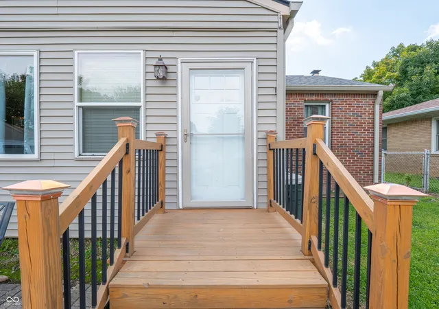 47th image of 2606 Walker Ave, Indianapolis, IN 46203 | MLS# 22121318