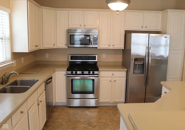 4th image of 5579 Lipizzan Ln, Plainfield, IN 46168 | MLS# 22121323