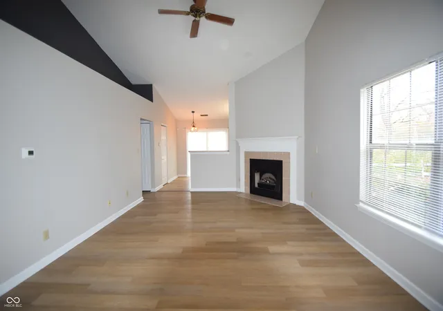 5th image of 5231 Pin Oak Dr, Indianapolis, IN 46254 | MLS# 22121328
