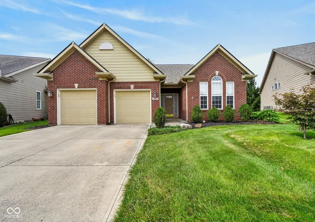 1st image of 12559 Broadmoor Ct S, Fishers, IN 46037 | MLS# 22121329