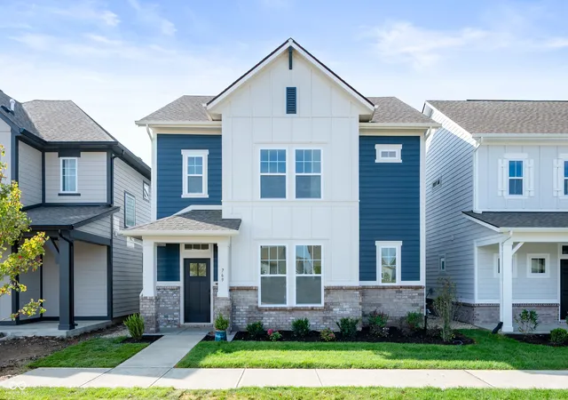 Photo 1 of Single family home for sale at 811 Possman Wy, Westfield, IN 46074 | MLS# 22121343 | Listing updated on 2026-09-22