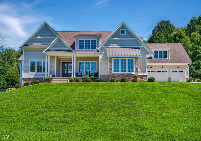1st image of 3823 Buckley Ct, Columbus, IN 47203 | MLS# 22121344