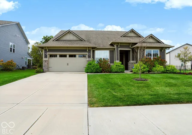 Photo 1 of Sale Pending at 11133 Valiant Ct, Noblesville, IN 46060 | MLS# 22121354 | Listing updated on 2026-10-29