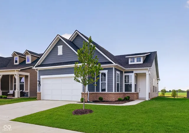 2nd image of 3200 Balsamroot Dr, Greenwood, IN 46143 | MLS# 22121357