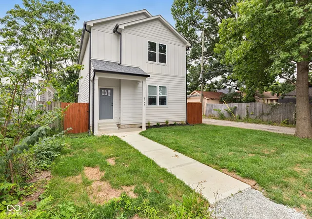 3rd image of 4548 Caroline St, Indianapolis, IN 46205 | MLS# 22121363