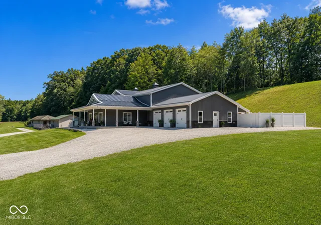 Photo 2 of Sale Pending at 465 E State Road 250, Brownstown, IN 47220 | MLS# 22121372 | Listing updated on 2026-10-02