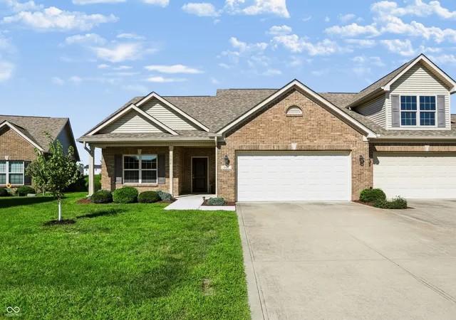 Photo 1 of Single family home for sale at 124 W Wind Chime, Greenwood, IN 46143 | MLS# 22121375 | Listing updated on 2026-09-30