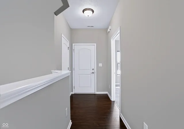 Photo 3 of Single family home for sale at 124 W Wind Chime, Greenwood, IN 46143 | MLS# 22121375 | Listing updated on 2026-09-30