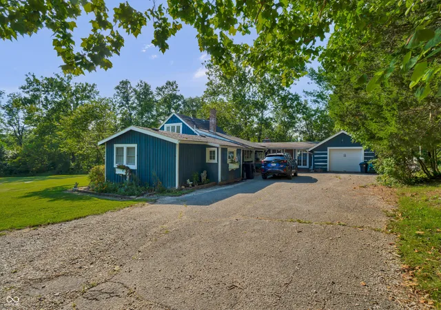 3rd image of 270 Coffey Hill Rd, Nashville, IN 47448 | MLS# 22121377
