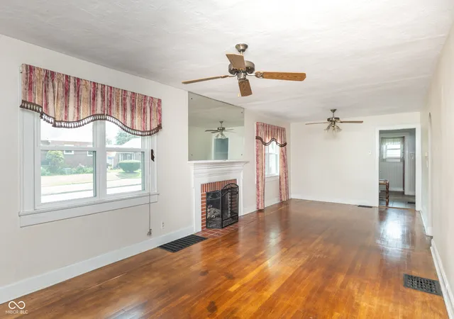 Photo 4 of Sale Pending at 1102 N Riley Ave, Indianapolis, IN 46201 | MLS# 22121386 | Listing updated on 2026-10-06
