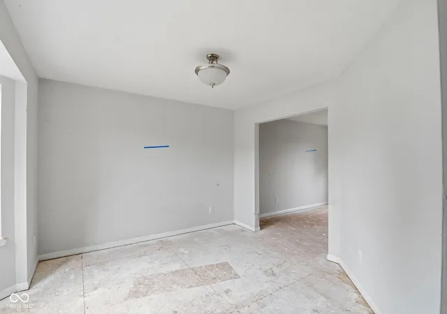 2nd image of 902 Hearthside Ct, Brownsburg, IN 46112 | MLS# 22121392